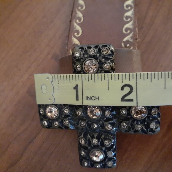 Streets Ahead Cross Buckle Belt